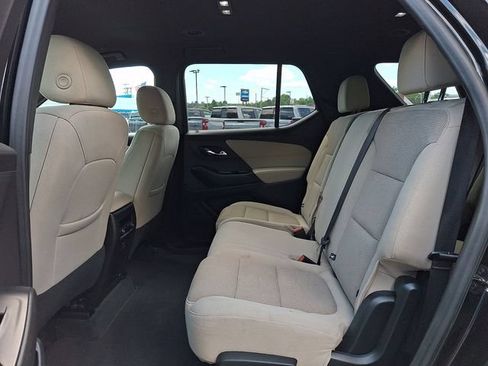 Used 2022 Chevrolet Traverse LS w/ Midnight/Sport Edition AWD/4WD image 10
