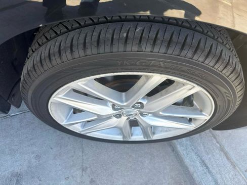 Used 2014 Lexus CT 200h 5dr Sdn Hybrid image 12