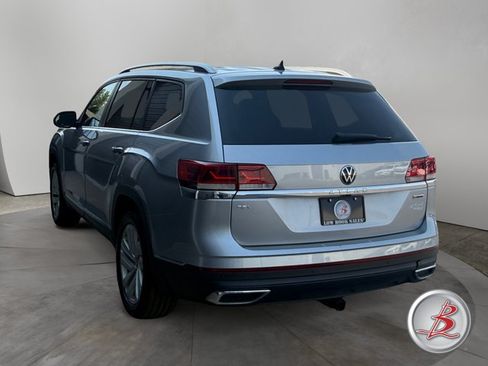 Used 2021 Volkswagen Atlas SEL AWD/4WD image 4