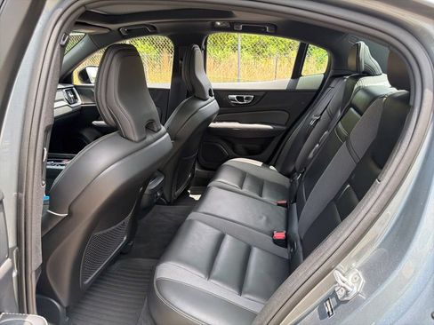 Used 2019 Volvo S60 T6 R-Design AWD/4WD image 21