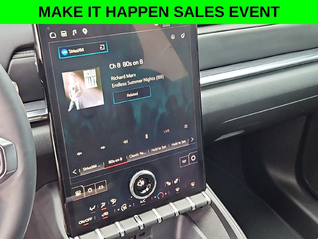 Used 2025 GMC Terrain Elevation w/ Black Edition AWD/4WD image 33
