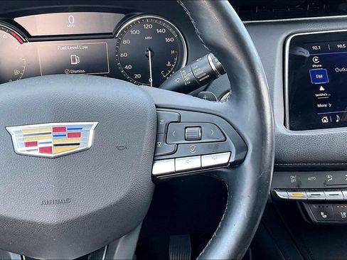 Used 2022 Cadillac XT4 Premium Luxury w/ Enhanced Visibility Package FWD image 21