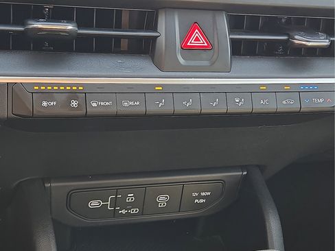 Used 2025 Kia K4 FWD image 14