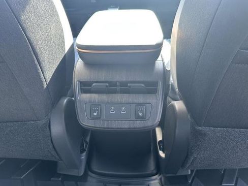 Certified 2025 Nissan Ariya Platinum AWD/4WD image 22