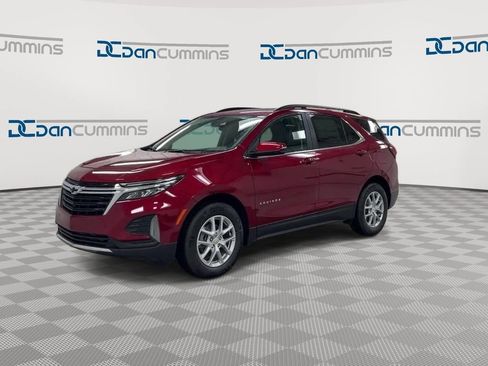 Used 2024 Chevrolet Equinox LT FWD image 4
