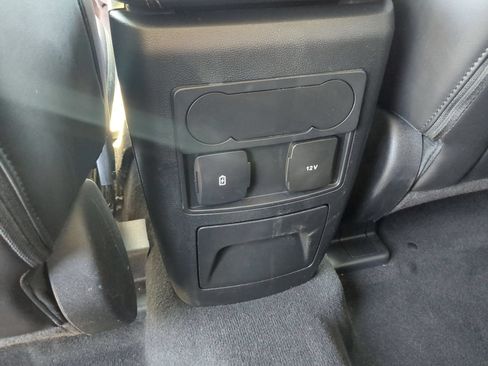Used 2023 Ford Explorer XLT w/ Equipment Group 202A AWD/4WD image 20
