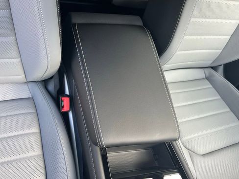 New 2026 Volkswagen Atlas Cross Sport SEL R-Line AWD/4WD image 37