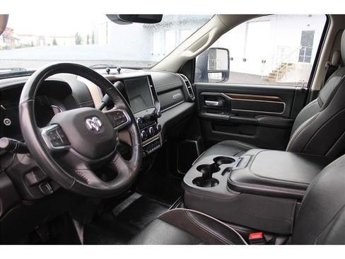 Used 2024 RAM 5500 Laramie image 9