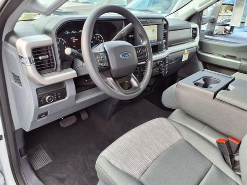 New 2026 Ford F350 XLT image 10