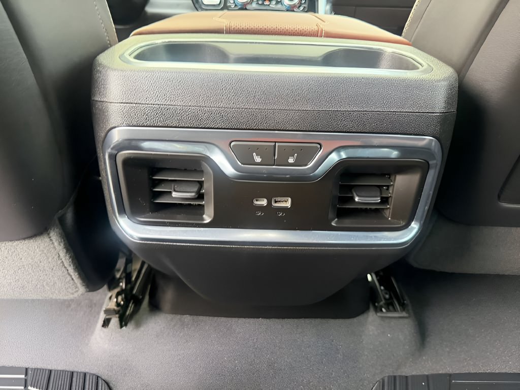 Used 2023 GMC Sierra 1500 Denali Ultimate AWD/4WD image 21