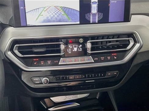 Used 2023 BMW X3 xDrive30i w/ Premium Package AWD/4WD image 15