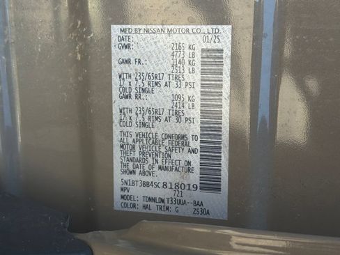 Used 2025 Nissan Rogue SV AWD/4WD image 32