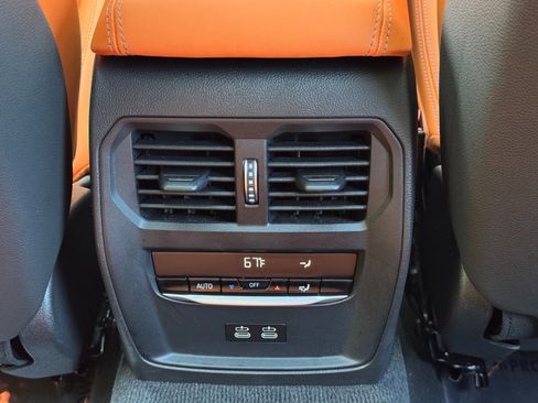 Used 2022 BMW M3 RWD image 40