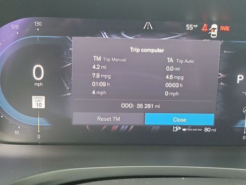 Used 2023 Volvo V60 B5 Cross Country Plus image 7