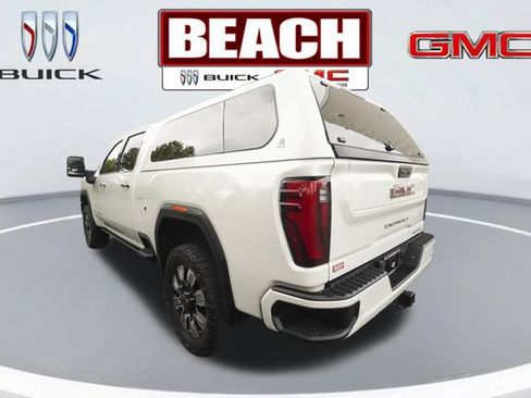Used 2025 GMC Sierra 2500 Denali w/ Denali Reserve Package AWD/4WD image 5