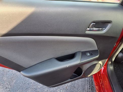 Used 2017 Toyota Prius Four image 8