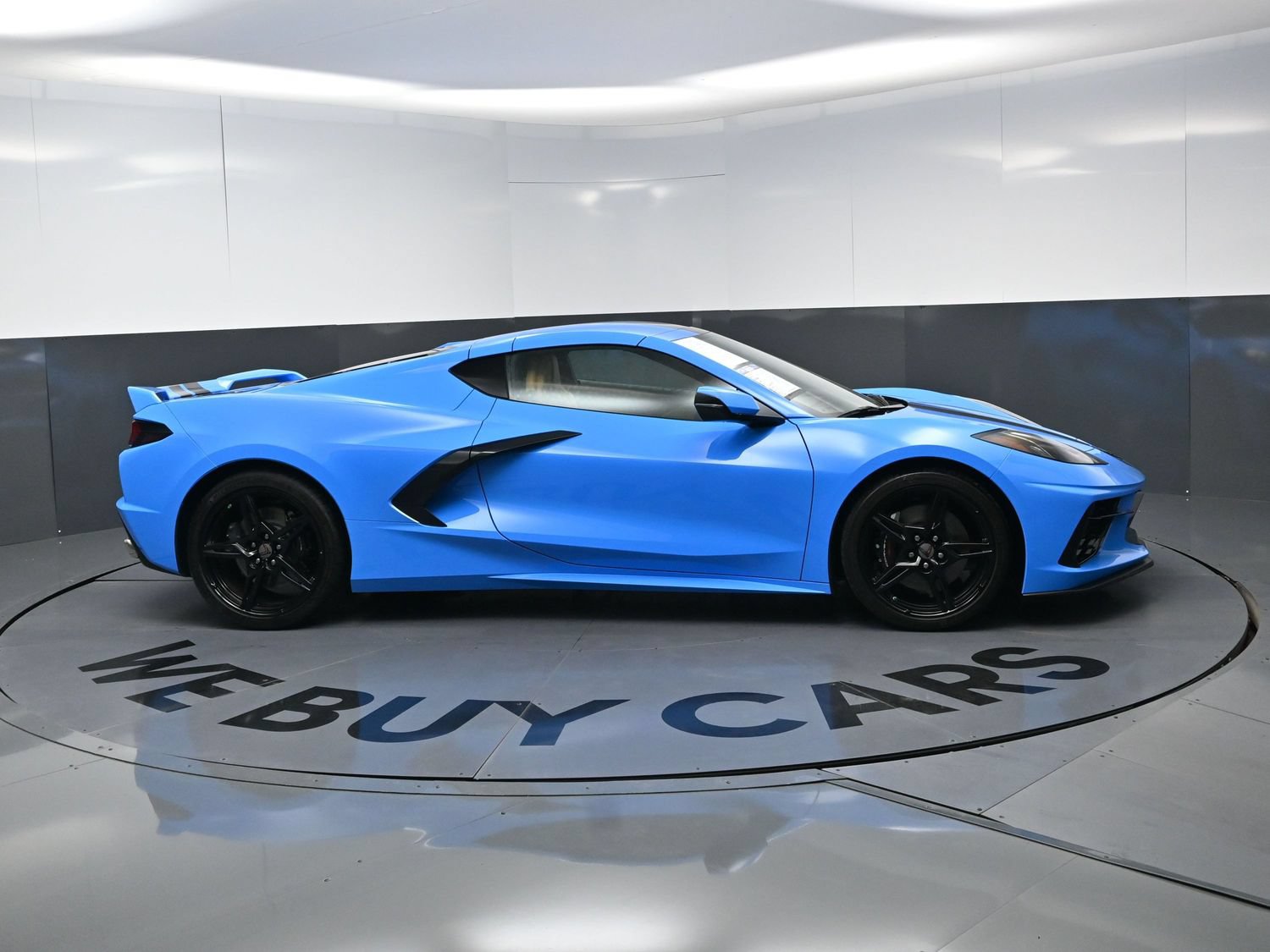Used 2024 Chevrolet Corvette Stingray Preferred Cpe w/ Z51 Performance Package RWD image 10