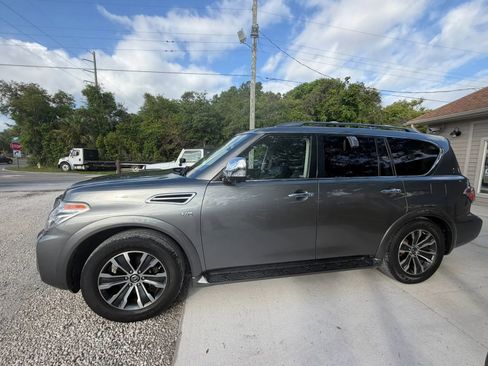 Used 2020 Nissan Armada SL w/ Premium Package image 4