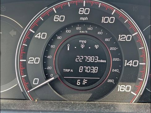 Used 2013 Honda Accord LX-S image 21