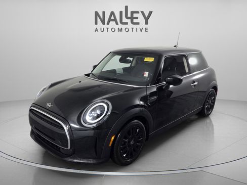 Used 2024 MINI Cooper 2-Door Hardtop image 1