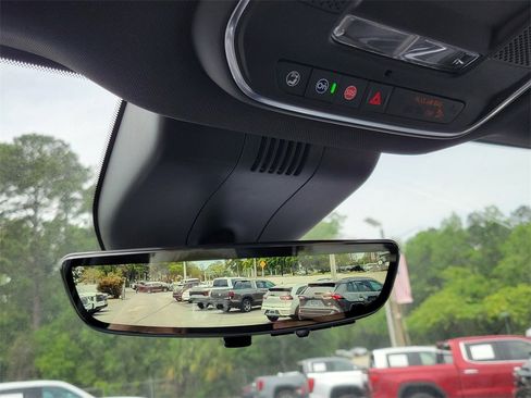 New 2025 GMC Sierra EV Denali image 25