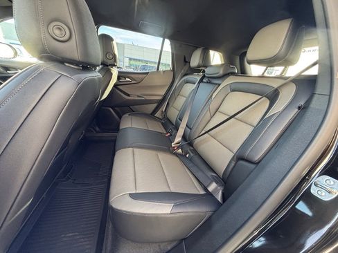 New 2026 Chevrolet Equinox LT w/ Convenience Package II image 9