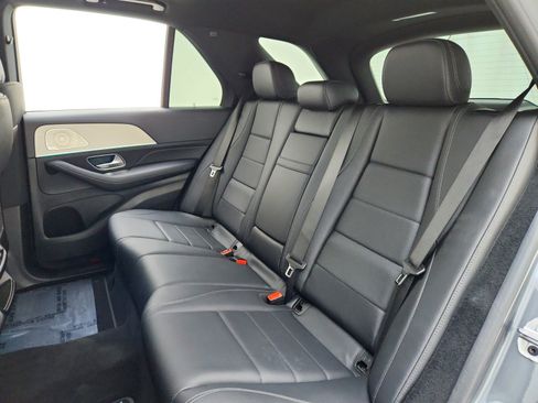 Used 2022 Mercedes-Benz GLE 350 4MATIC w/ Premium Package image 27