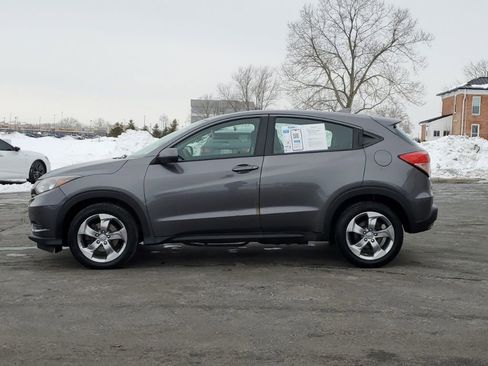 Used 2018 Honda HR-V LX image 4