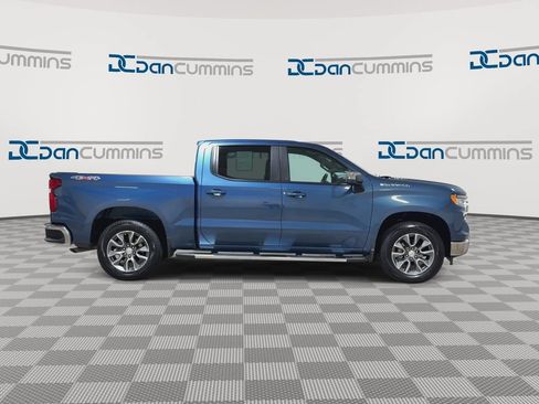 Used 2024 Chevrolet Silverado 1500 LT AWD/4WD image 9