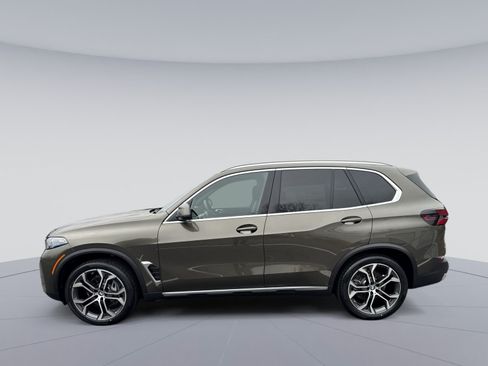 New 2026 BMW X5 xDrive40i AWD/4WD image 8