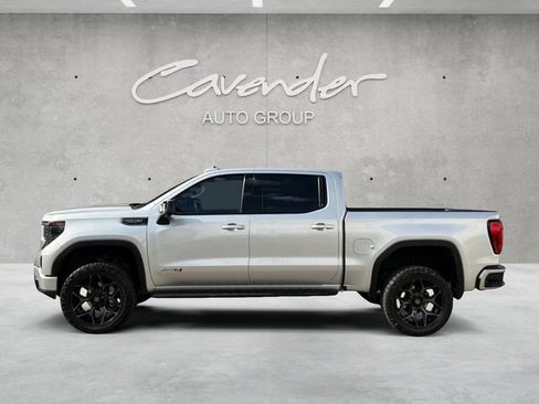 Used 2022 GMC Sierra 1500 AT4 w/ AT4 Premium Package image 13