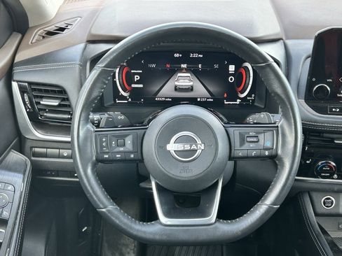 Certified 2023 Nissan Rogue SV w/ SV Premium B Package image 12