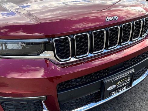 Used 2022 Jeep Grand Cherokee L Limited image 31