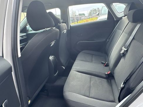 New 2026 Hyundai Kona SE image 11