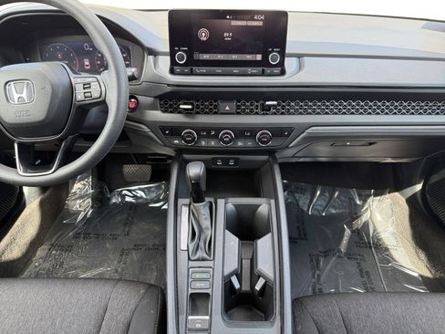 Used 2025 Honda Accord SE image 6