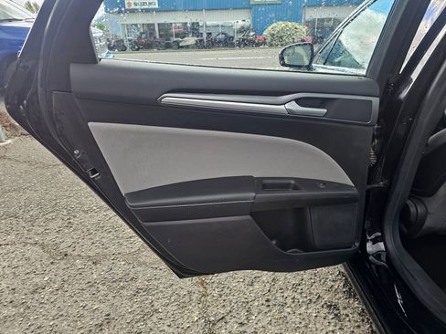 Used 2016 Ford Fusion S w/ Equipment Group 101A FWD image 19