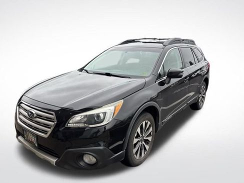 Used 2015 Subaru Outback 2.5i Limited image 3