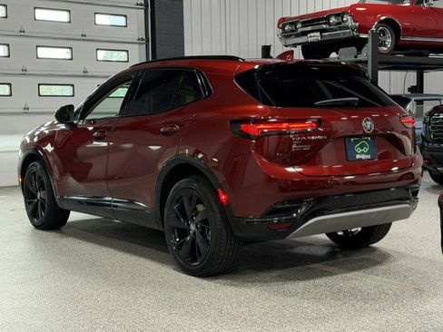 Certified 2023 Buick Envision Essence w/ Technology Package I AWD/4WD image 3