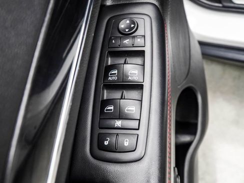 Used 2021 Jeep Grand Cherokee Trailhawk AWD/4WD image 33