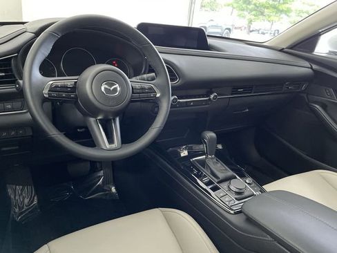 Used 2025 MAZDA CX-30 AWD 2.5 S w/ Preferred Package image 17