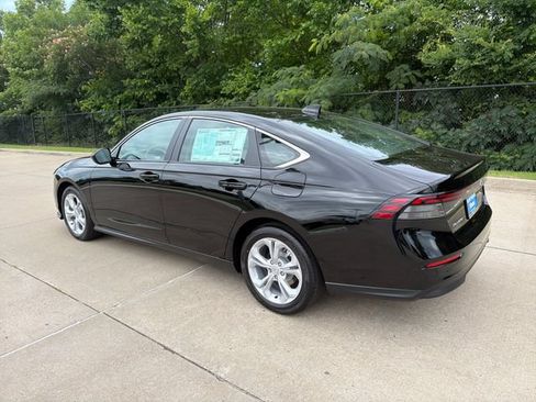 New 2026 Honda Accord LX image 3