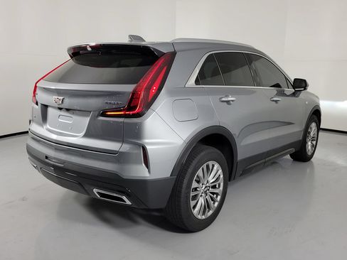 Used 2024 Cadillac XT4 Premium Luxury AWD/4WD image 3