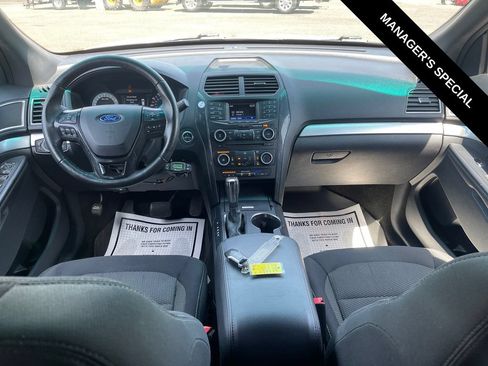 Used 2016 Ford Explorer XLT AWD/4WD image 17