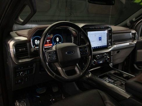 Used 2022 Ford F150 Lariat image 23