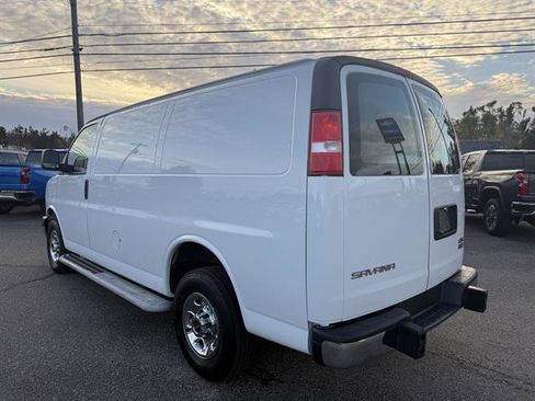 Used 2023 GMC Savana 2500 image 4