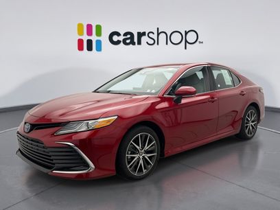 Used 2024 Toyota Camry XLE w/ Cold Weather Package