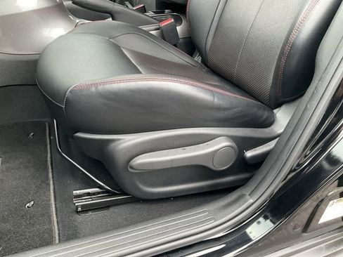 Used 2016 Nissan Juke SL image 26