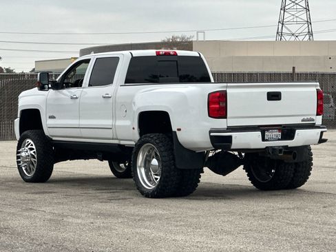 Used 2015 Chevrolet Silverado 3500 High Country w/ Duramax Plus Package image 6