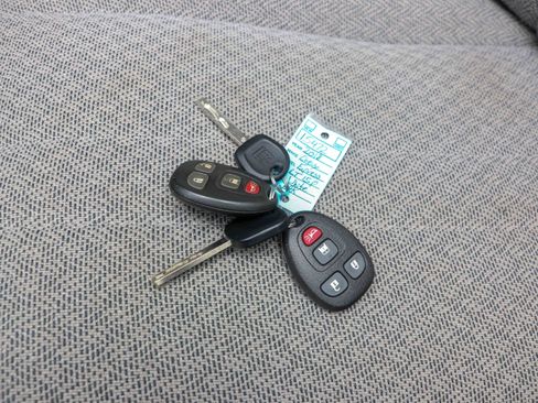 Used 2018 Chevrolet Express 3500 LT w/ LT Preferred Equipment Group RWD image 25