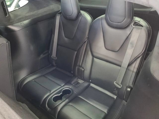 Used 2018 Tesla Model X 100D AWD/4WD image 2